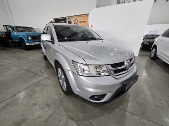 FIAT FREEMONT 2.4 PRECISION 16V GASOLINA 4P AUTOMÁTICO